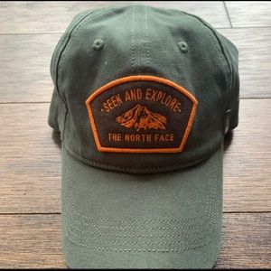 Men’s North Face Hat